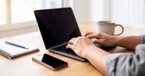 Lire la suite à propos de l’article Comment contacter 30 millions de consommateurs : téléphone, email et courrier expliqués